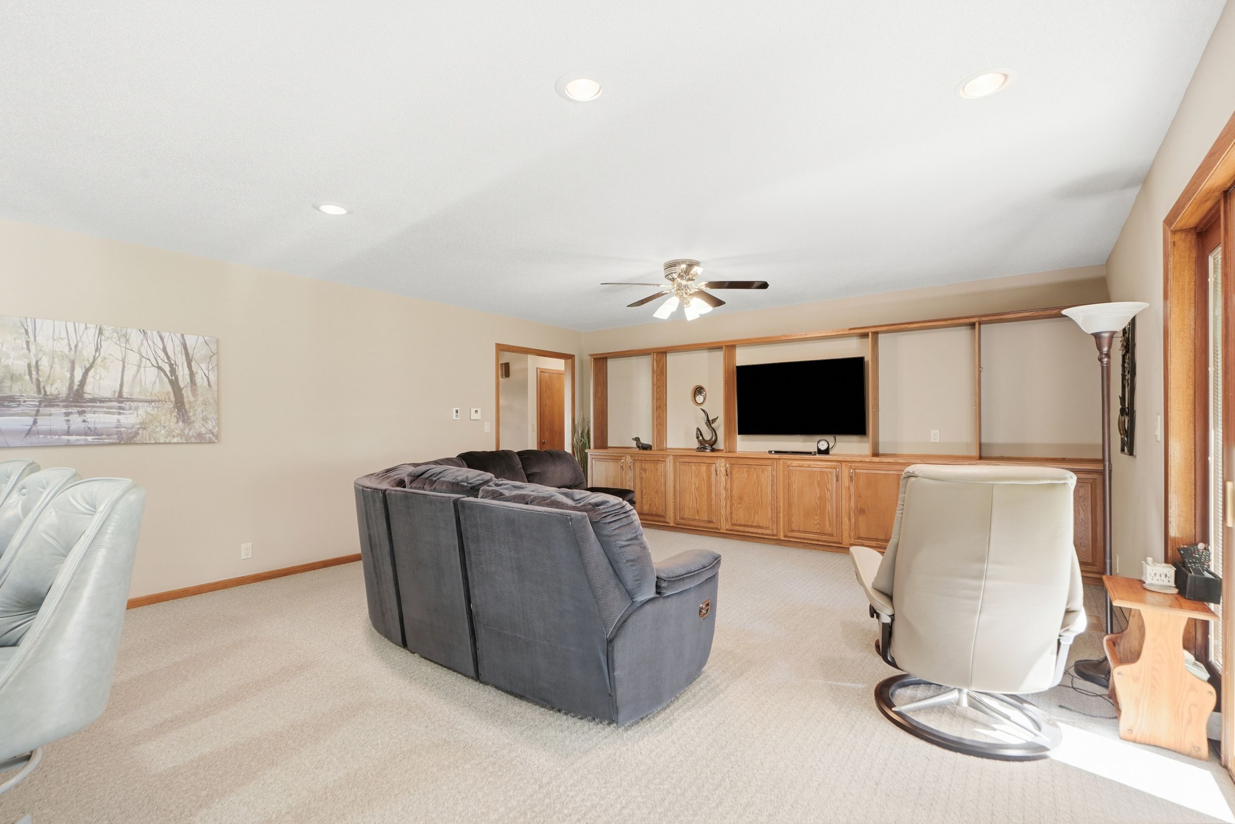 Listing Photo: 2276 400th ave-002